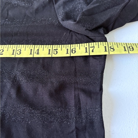 Talbot’s Black Sparkle Stripe Ling Sleeve Round Neck Top Size S Career Party - Picture 7 of 8